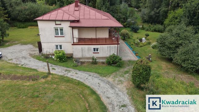 dom wolnostojący, 6 pokoi Zagórz Dolina. Zdjęcie 3