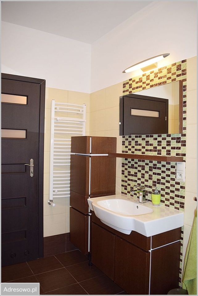 Mieszkanie 3-pokojowe Bielsko-Biała, ul. Kazimierza Wielkiego. Zdjęcie 4