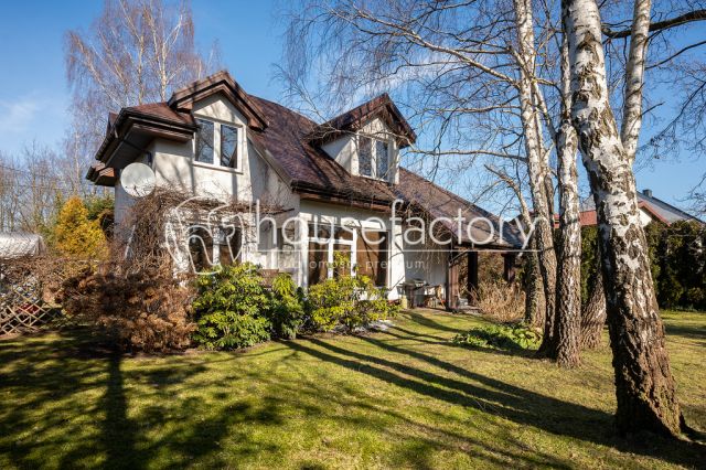 dom wolnostojący, 5 pokoi Łódź Radogoszcz, ul. Cyprysowa. Zdjęcie 1