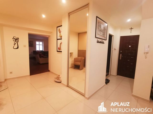 Mieszkanie 3-pokojowe Jelenia Góra Centrum. Zdjęcie 11