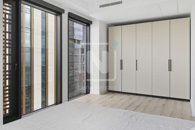 Mieszkanie 3-pokojowe Warszawa Wola, ul. Prosta. Zdjęcie 4