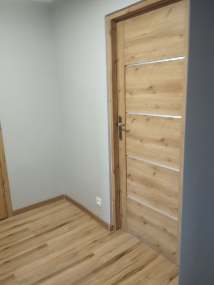 Mieszkanie 2-pokojowe Września Centrum, ul. 3 Maja. Zdjęcie 2