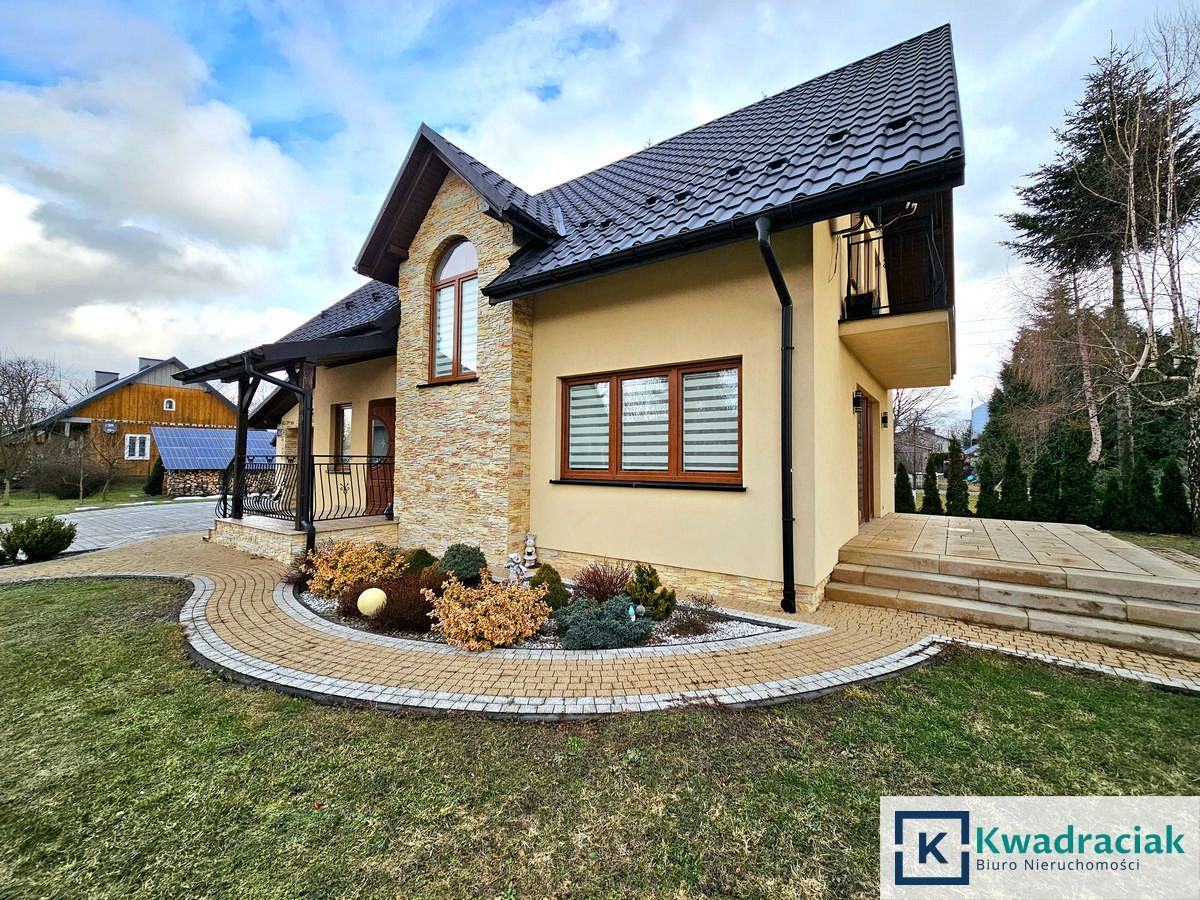 dom wolnostojący, 5 pokoi Długie, ul. Zagumnie. Zdjęcie 2