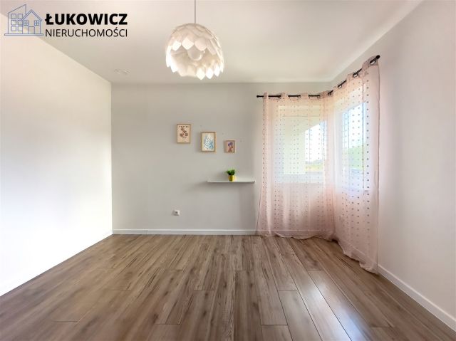 dom wolnostojący, 4 pokoje Kaniów. Zdjęcie 16