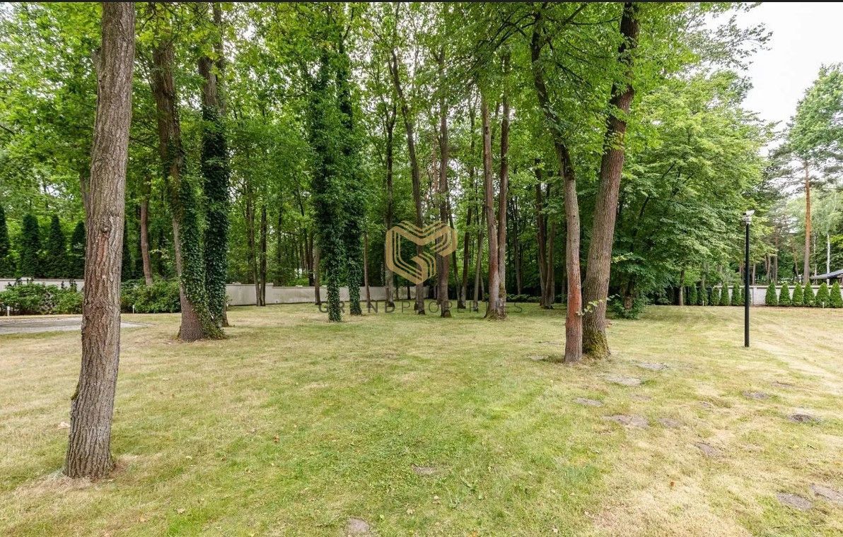 dom wolnostojący, 5 pokoi Konstancin-Jeziorna. Zdjęcie 37