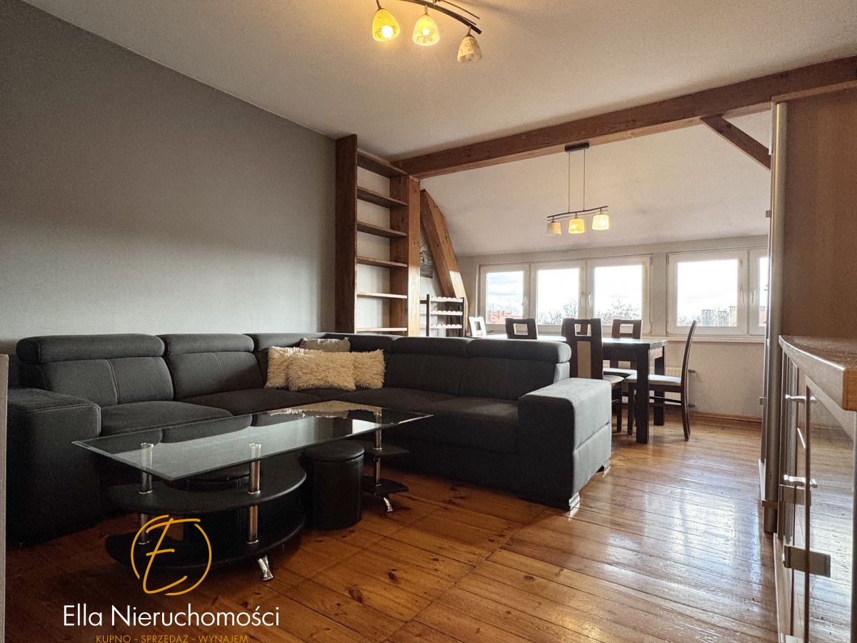 Mieszkanie 3-pokojowe Legnica, ul. św. Elżbiety. Zdjęcie 2