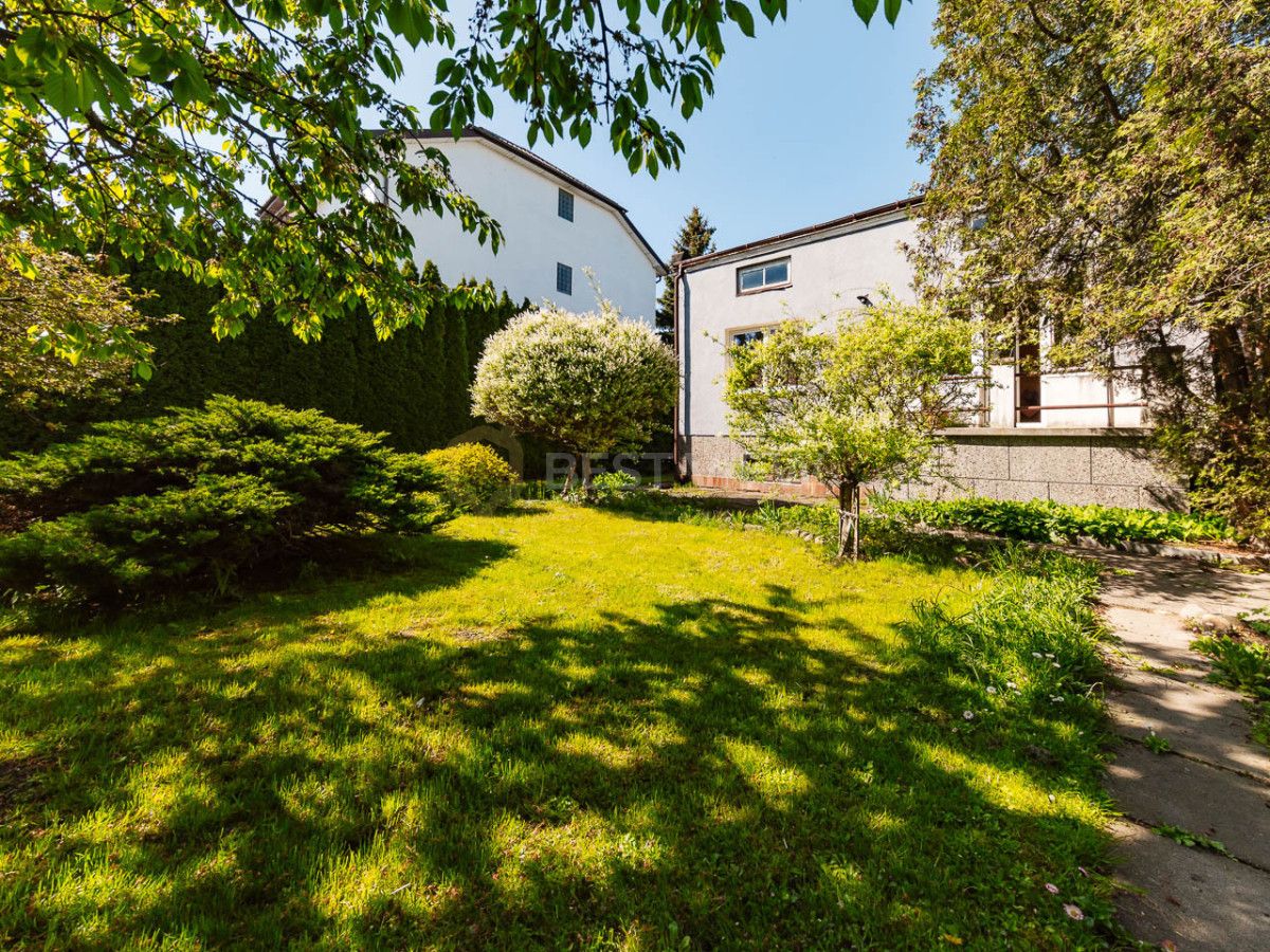 dom wolnostojący, 2 pokoje Warszawa Ursus. Zdjęcie 2