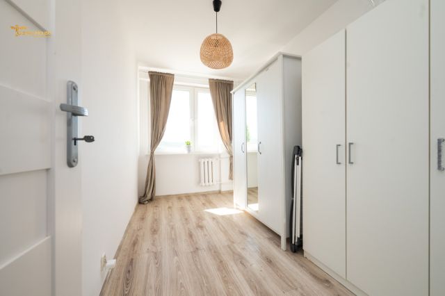 Mieszkanie 3-pokojowe Gdynia Chylonia, ul. Chylońska. Zdjęcie 4