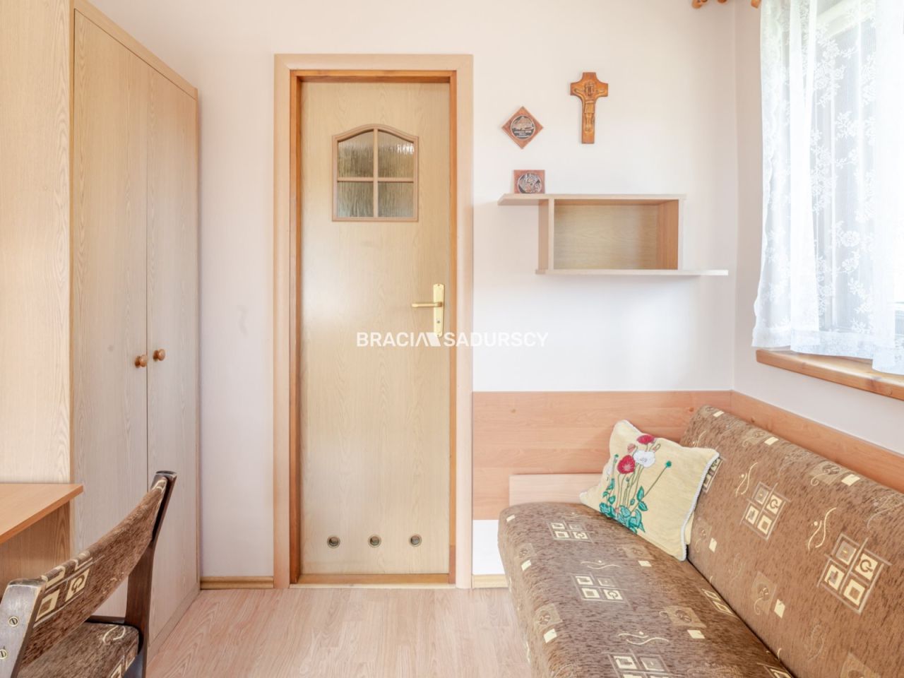 dom wolnostojący, 6 pokoi Zakopane Krzeptówki. Zdjęcie 24