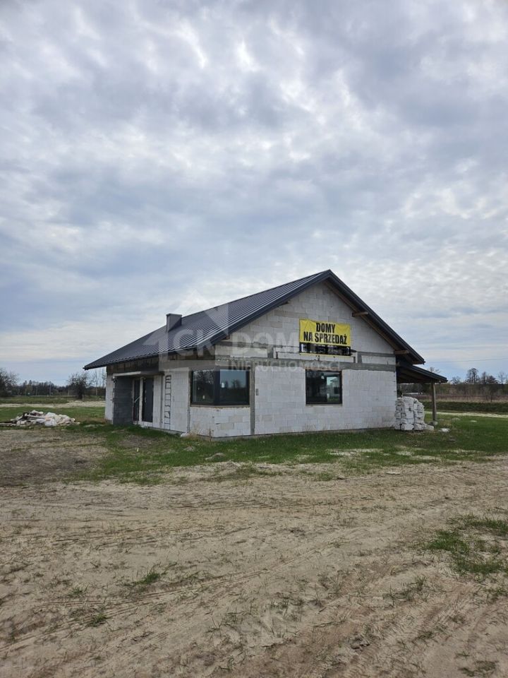 dom wolnostojący, 3 pokoje Rytwiany. Zdjęcie 1