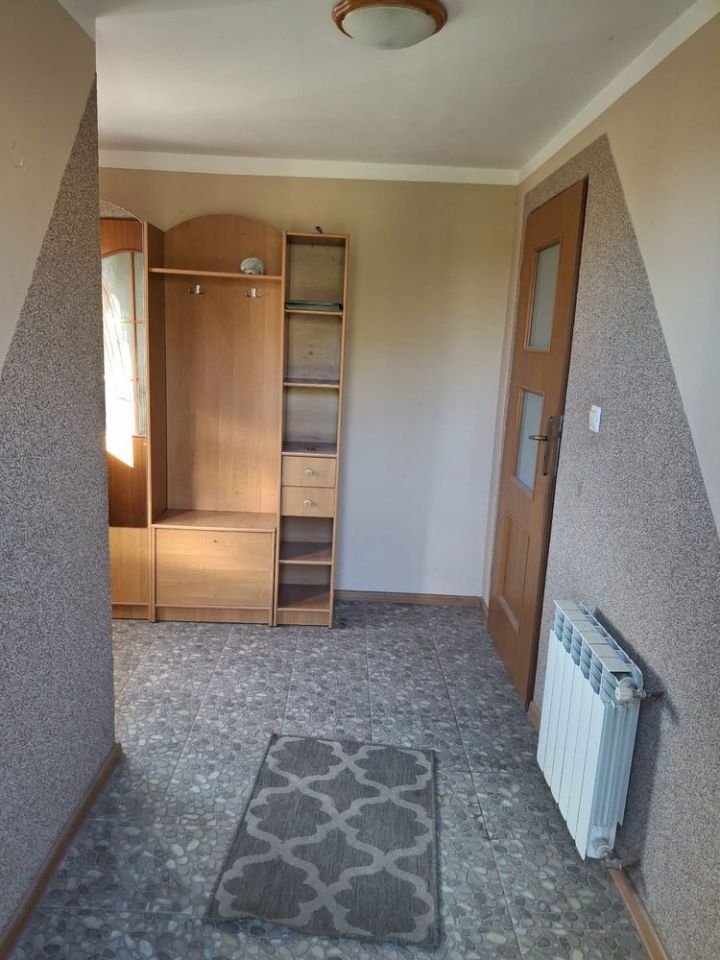 Mieszkanie 4-pokojowe Lenarty. Zdjęcie 2