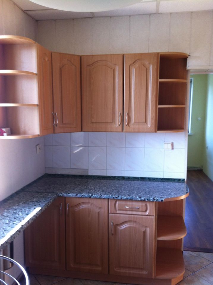 Mieszkanie 3-pokojowe Karzniczka. Zdjęcie 16