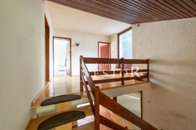 dom wolnostojący, 8 pokoi Nysa, ul. Bohaterów Warszawy. Zdjęcie 7