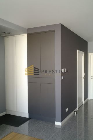 Mieszkanie 3-pokojowe Warszawa Śródmieście, ul. Stawki. Zdjęcie 8