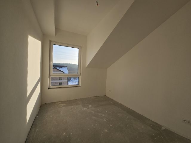 Mieszkanie 3-pokojowe Myślenice, Myślenice. Zdjęcie 3