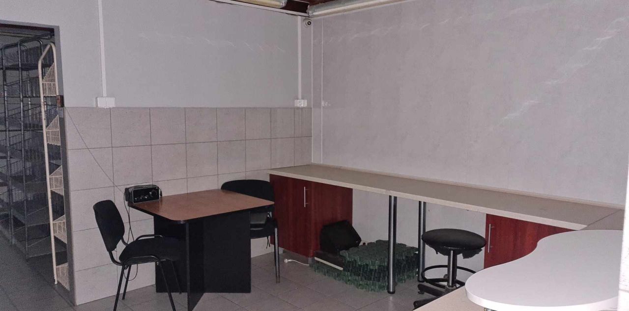 Hala/magazyn Legnica Tarninów, ul. Żołnierska. Zdjęcie 8