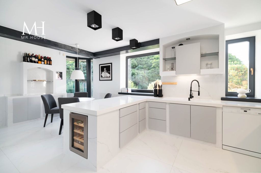 dom wolnostojący, 5 pokoi Łódź Julianów. Zdjęcie 29