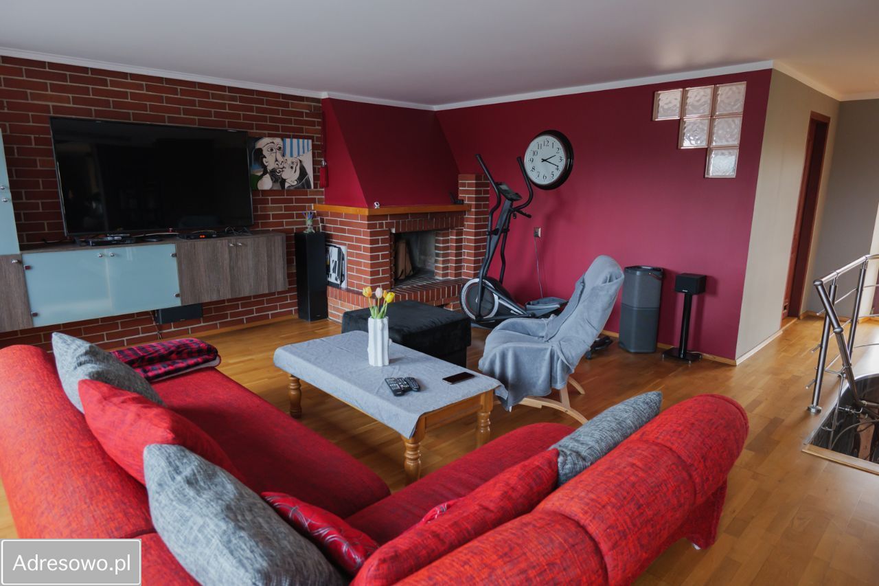 dom wolnostojący, 7 pokoi Aleksandrów Łódzki, ul. Ignacego Daszyńskiego. Zdjęcie 9