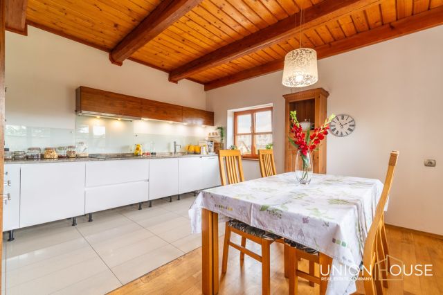 dom wolnostojący, 4 pokoje Chorowice, ul. Skawińska. Zdjęcie 1