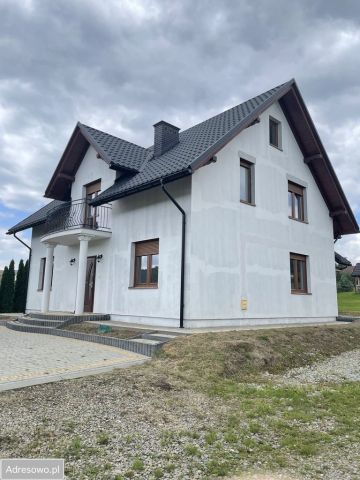 dom wolnostojący, 7 pokoi Ptaszkowa. Zdjęcie 1