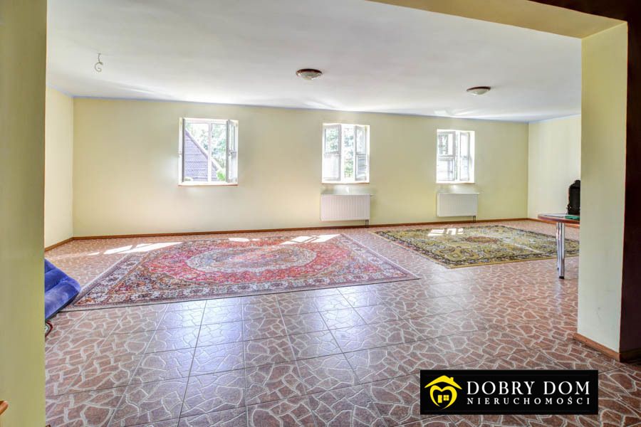 dom wolnostojący, 11 pokoi Kaniuki. Zdjęcie 22