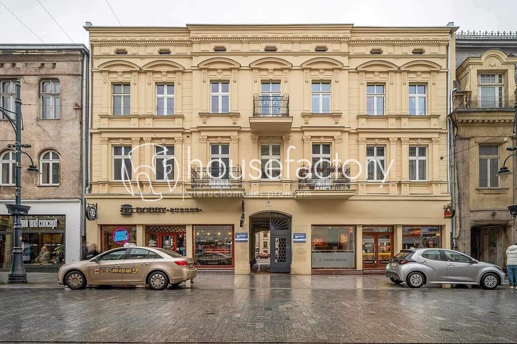 Mieszkanie 4-pokojowe Łódź, ul. Piotrkowska. Zdjęcie 1