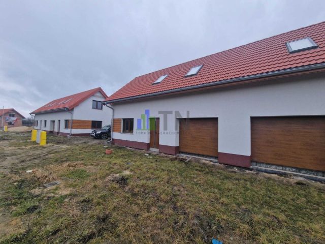 bliźniak, 3 pokoje Jelcz-Laskowice. Zdjęcie 9