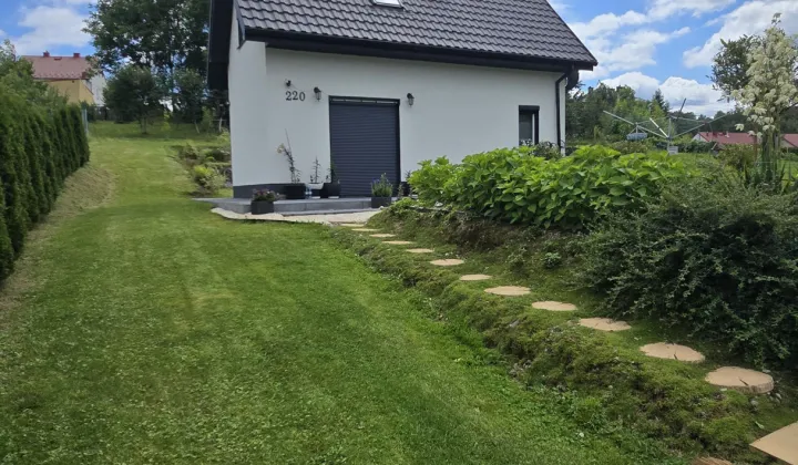 dom wolnostojący Łazy