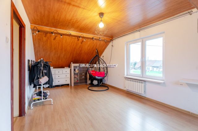 dom wolnostojący, 5 pokoi Kłokoczyn, ul. Wesoła. Zdjęcie 14