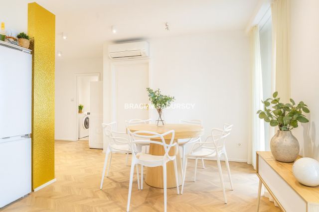 Mieszkanie 4-pokojowe Kraków Bieżanów, ul. Henryka i Karola Czeczów. Zdjęcie 12