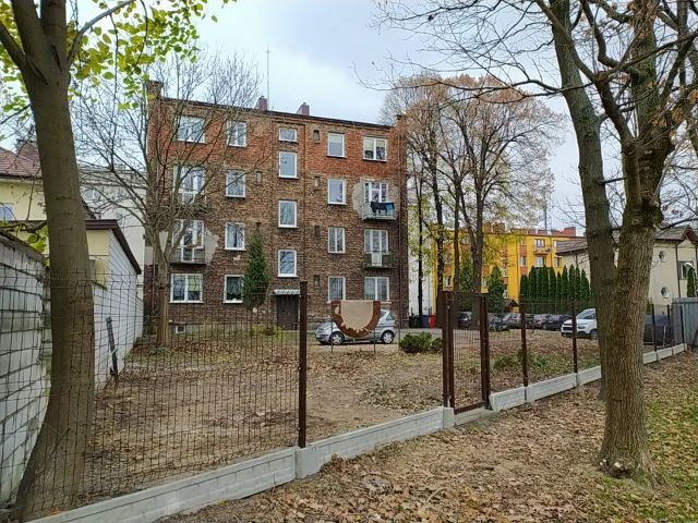 kamienica Warszawa Włochy, ul. Zdobnicza