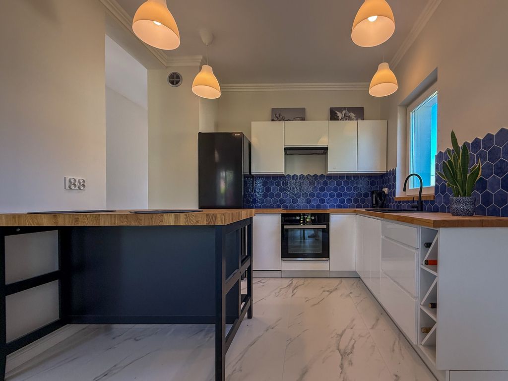 bliźniak, 4 pokoje Rzeszów, ul. Ustrzycka. Zdjęcie 3