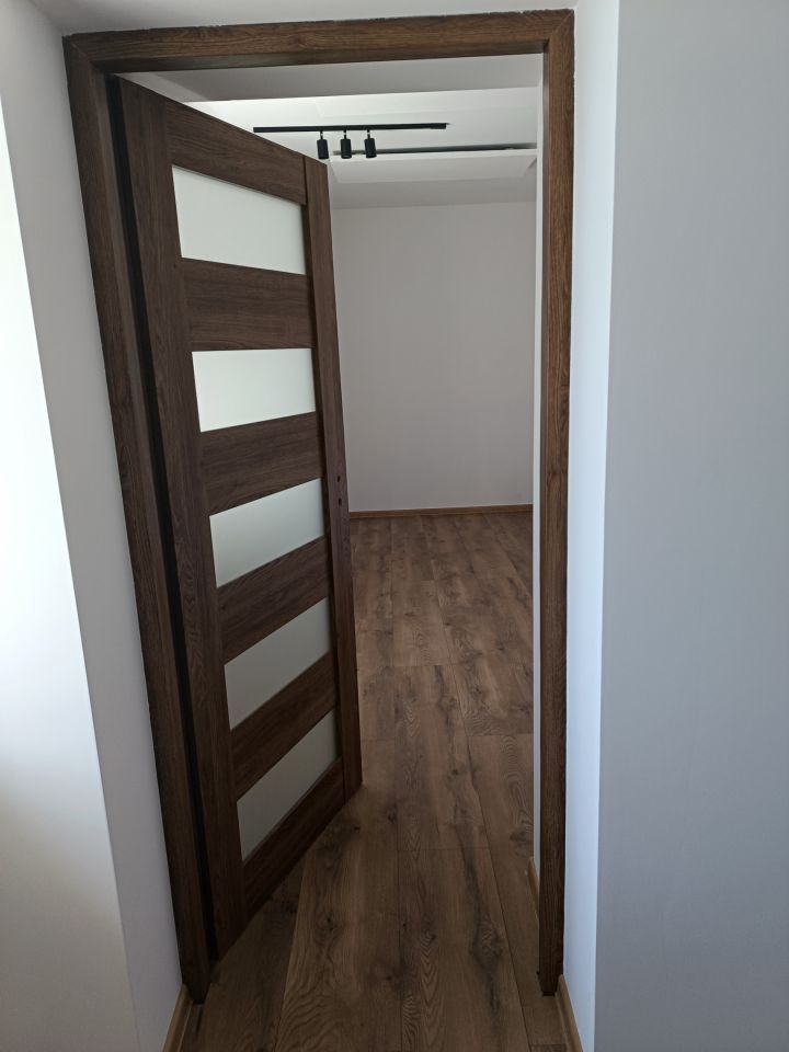 Mieszkanie 3-pokojowe Henryków, pl. Cystersów. Zdjęcie 4