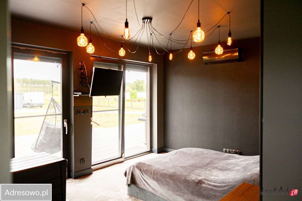 dom wolnostojący, 4 pokoje Bronków. Zdjęcie 17