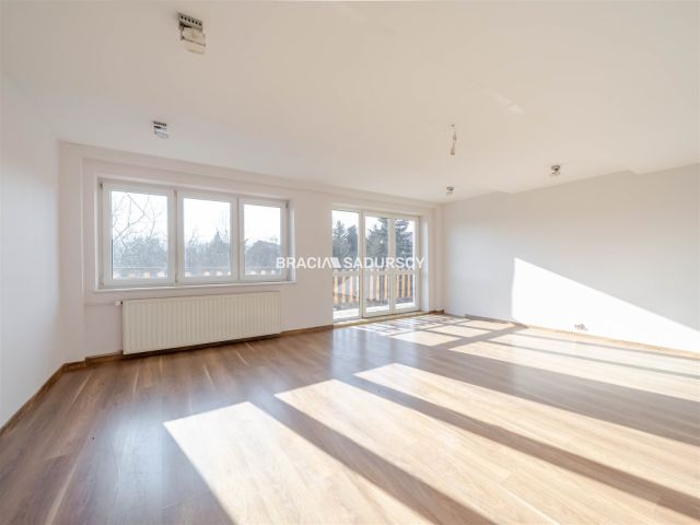 Mieszkanie 4-pokojowe Wieliczka, ul. Polna. Zdjęcie 2