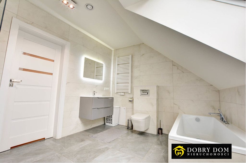 dom wolnostojący, 7 pokoi Klepacze. Zdjęcie 12