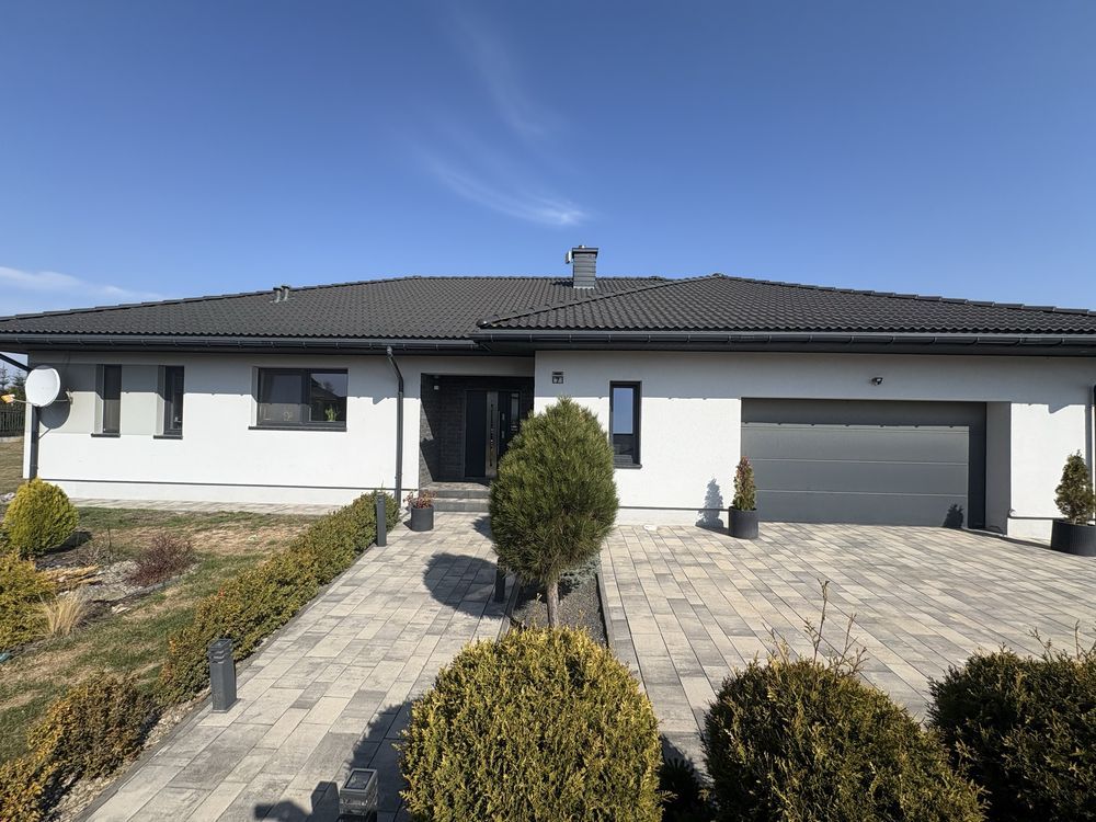 dom wolnostojący, 4 pokoje Kuriany. Zdjęcie 1