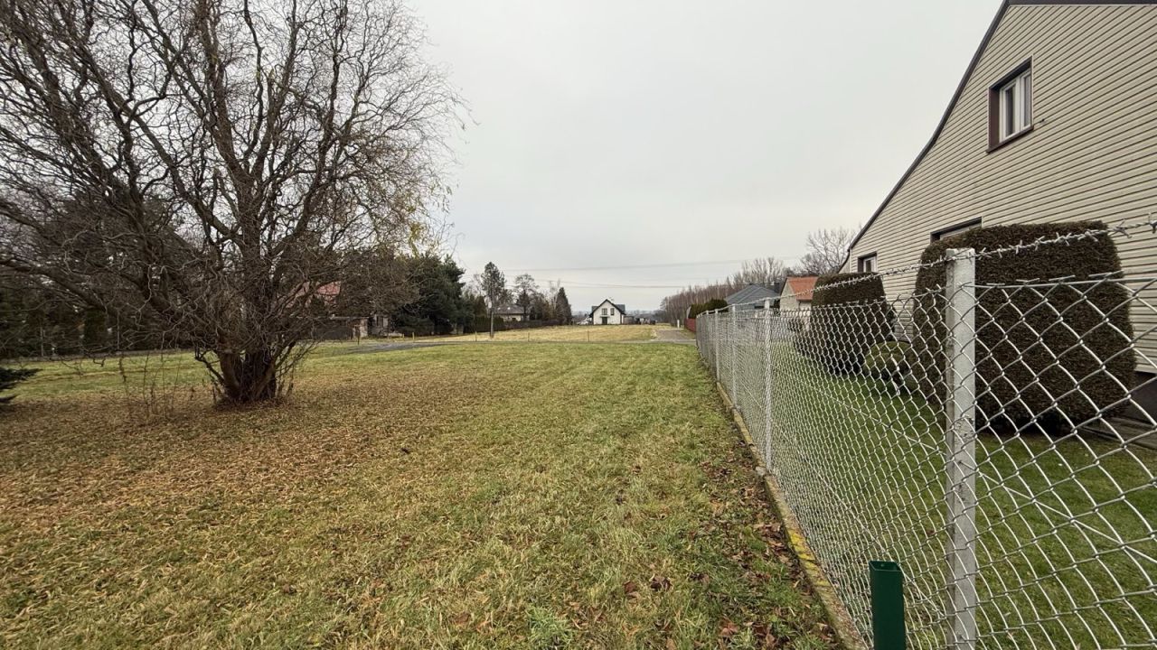 Działka rolno-budowlana Strażów. Zdjęcie 8