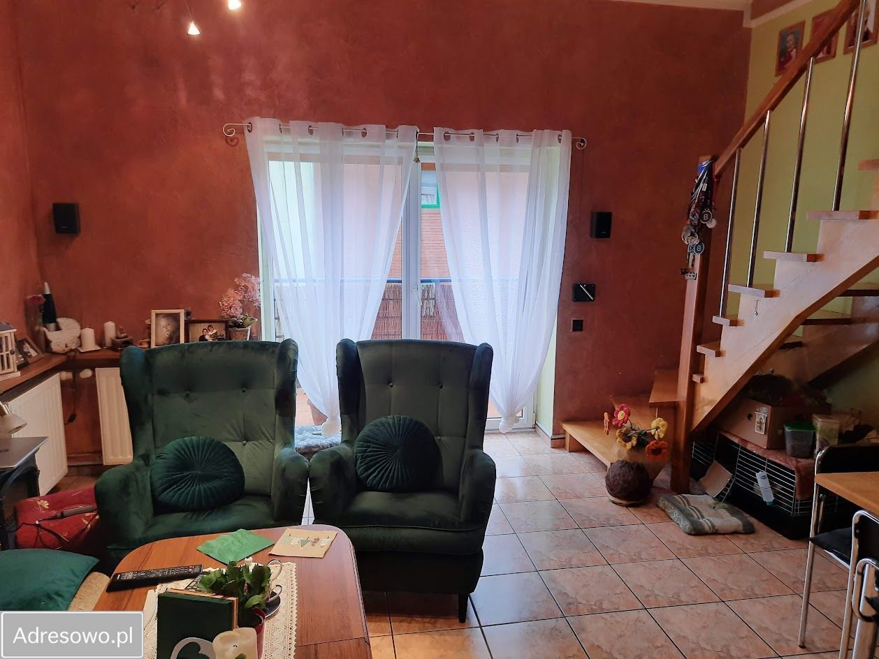 Mieszkanie 3-pokojowe Śrem, ul. Skłodowskiej-Curie. Zdjęcie 1