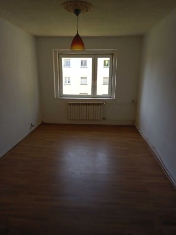 Mieszkanie 3-pokojowe Gliwice Zatorze, ul. Michała Wolskiego. Zdjęcie 1