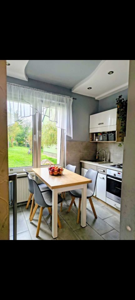 Mieszkanie 3-pokojowe Kudowa-Zdrój. Zdjęcie 4