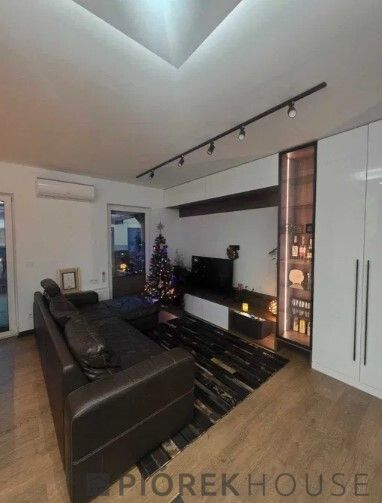 Mieszkanie 5-pokojowe Warszawa Białołęka, ul. Geometryczna. Zdjęcie 1