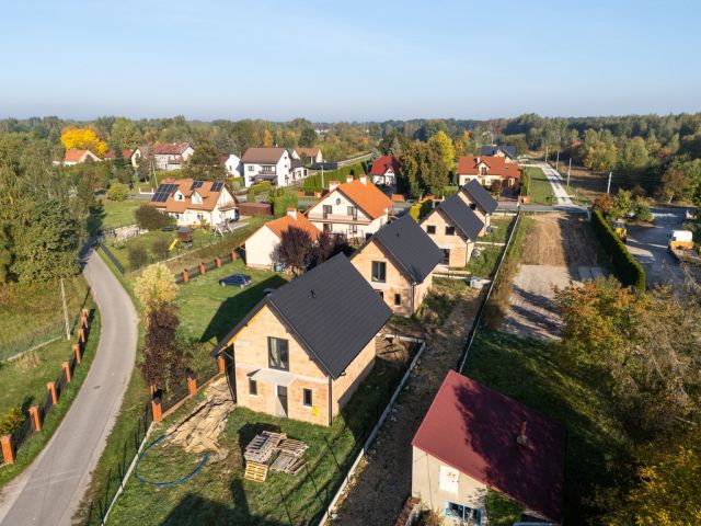 dom wolnostojący, 3 pokoje Kłaj. Zdjęcie 7