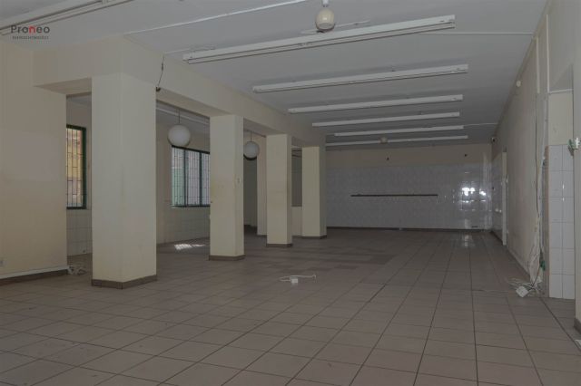 Lokal Ceków-Kolonia. Zdjęcie 3