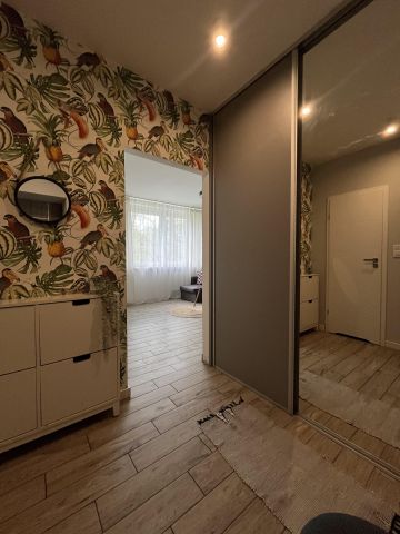 Mieszkanie 2-pokojowe Łódź Bałuty, ul. Lutomierska. Zdjęcie 1