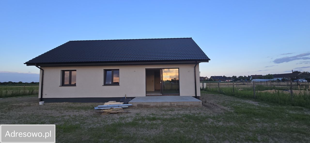 dom wolnostojący, 4 pokoje Łękno. Zdjęcie 1