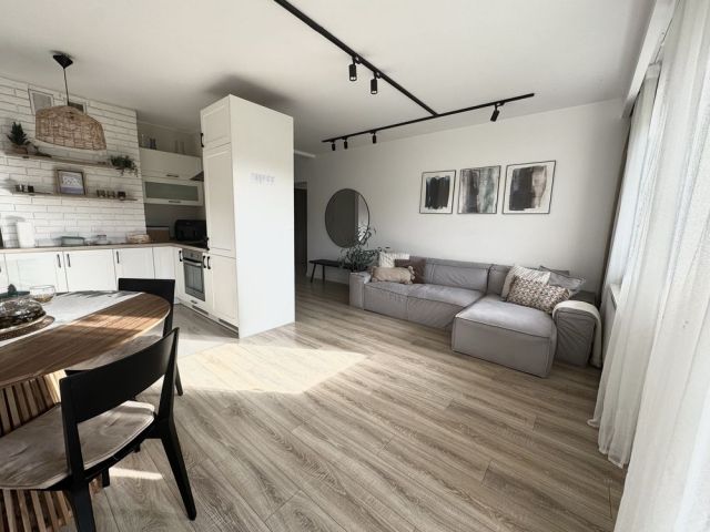 Mieszkanie 4-pokojowe Choszczno, ul. Jarzębinowa. Zdjęcie 1