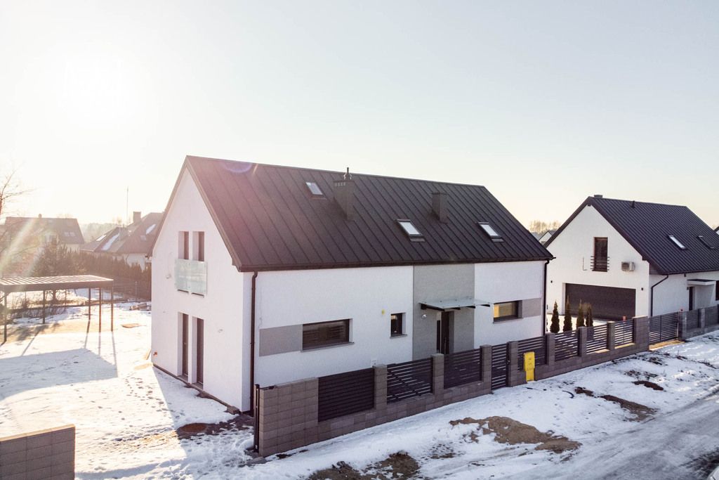 dom wolnostojący, 6 pokoi Łódź. Zdjęcie 2