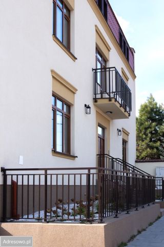 dom wolnostojący, 14 pokoi Kraków Witkowice, ul. Dożynkowa. Zdjęcie 1