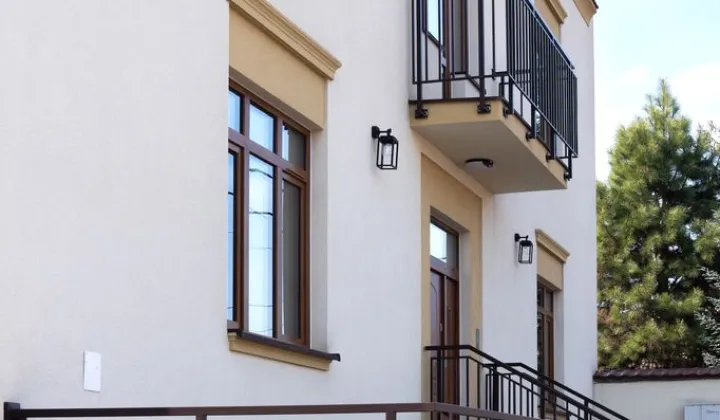 dom wolnostojący, 14 pokoi Kraków Witkowice, ul. Dożynkowa